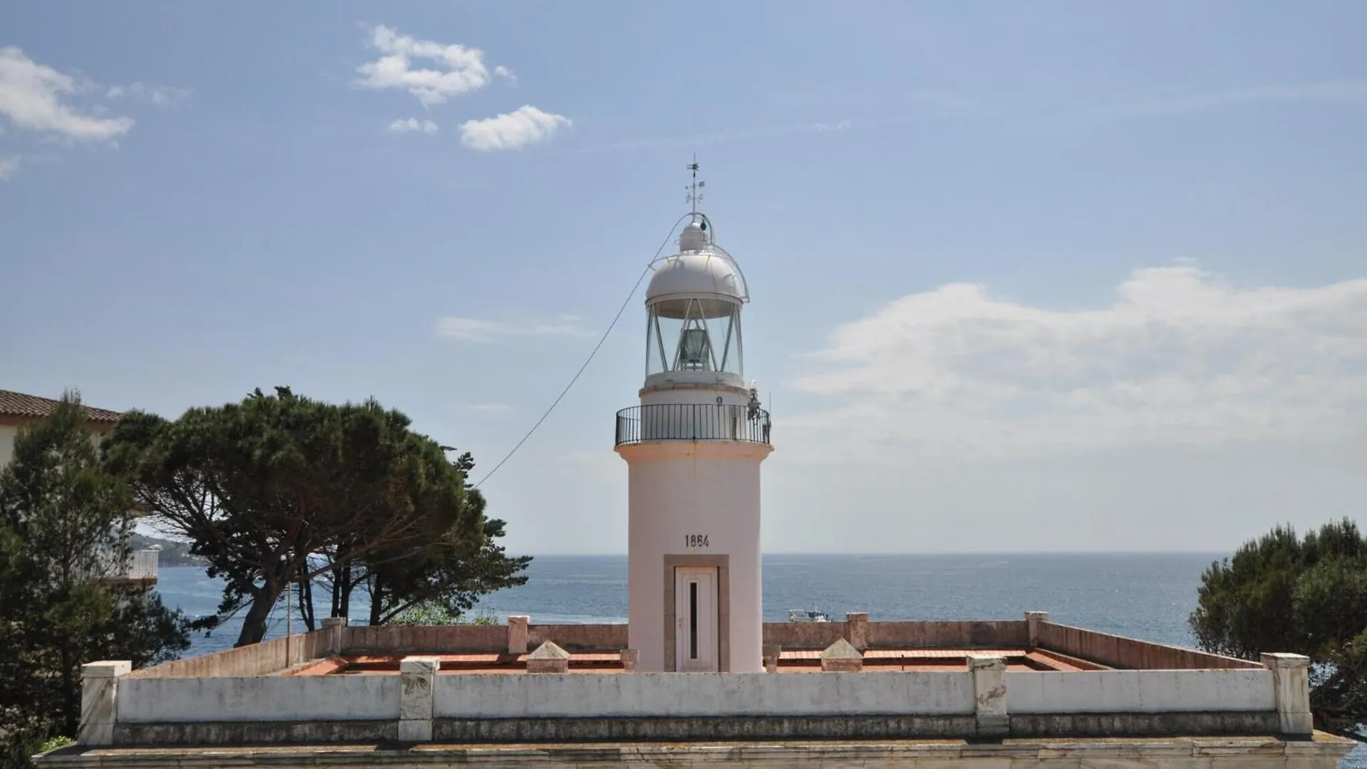 Apartment In Costa Brava With Sea View Roses